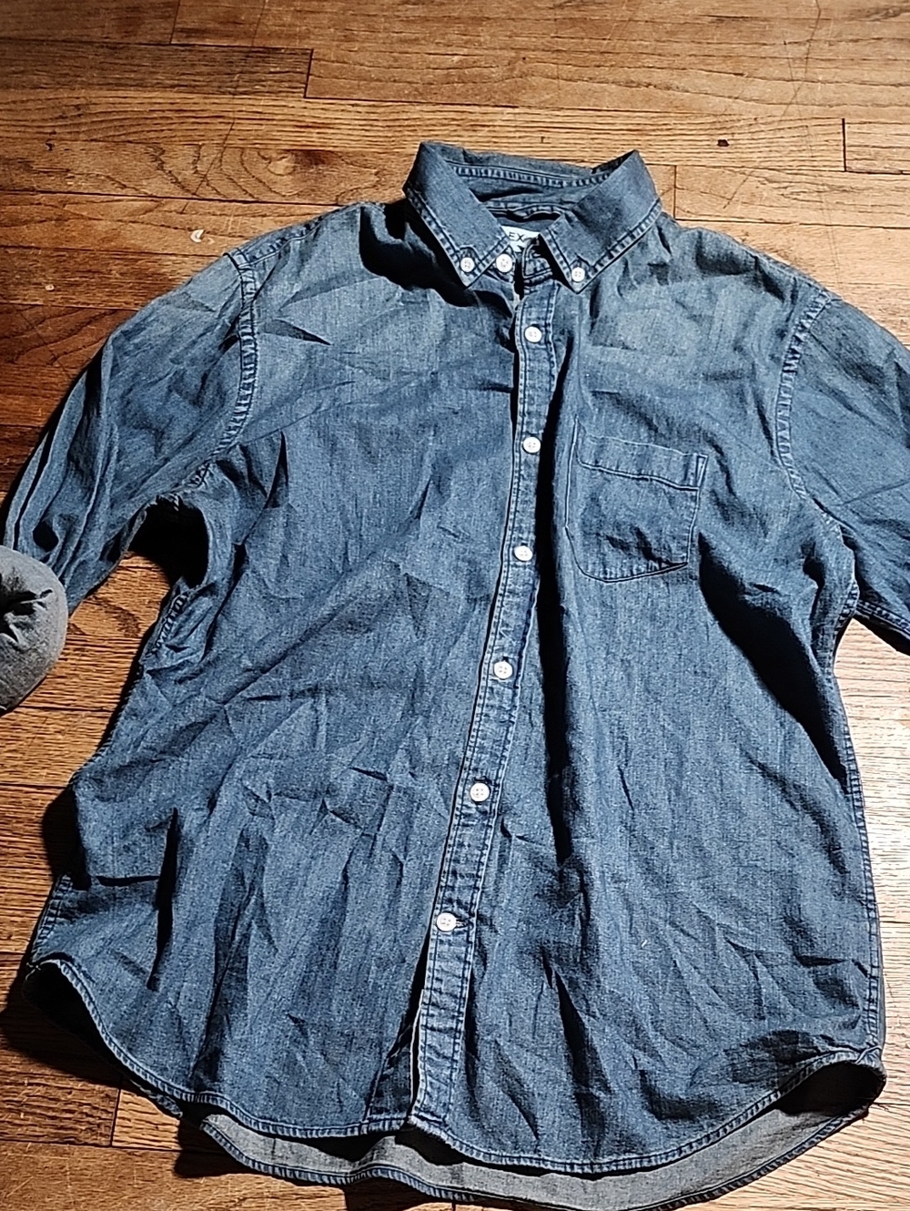 Express Men's Indigo Denim Button-Down Shirt